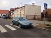 Zaparkował sobie kretyn Alfę na drodze .