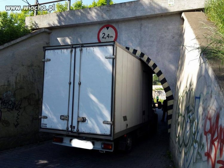 No i nie przejechał