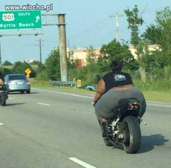 Biedny motocykl .