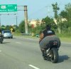 Biedny motocykl .