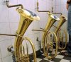Chyba ktoś nie lubi tego instrumentu.