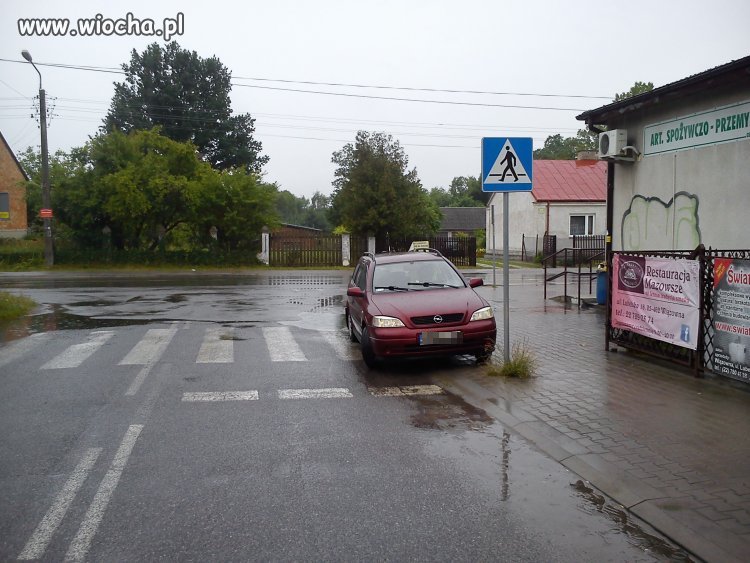 Zwróciłem uwagę gościowi że stanął na pasach