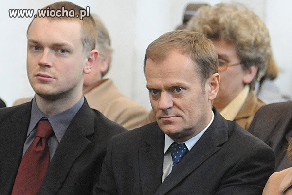 Z nagrań rozmowy Sienkiewicz-Belka wynika...
