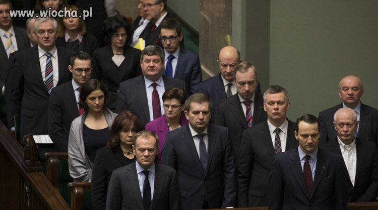 Wcześniejsze wybory, komisje...  DOSYĆ...