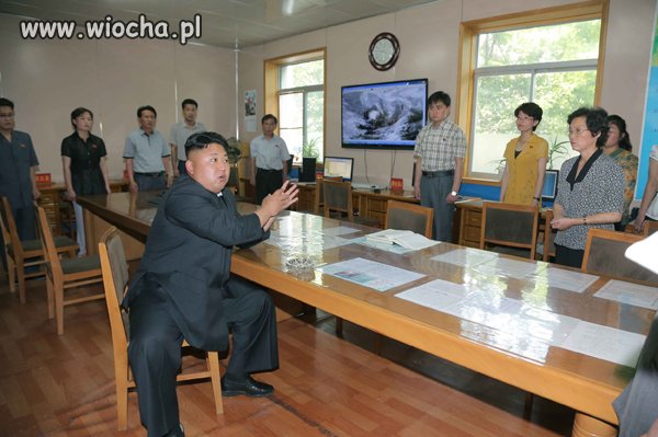  Kim Dzong Un  wini meteorologów za suszę