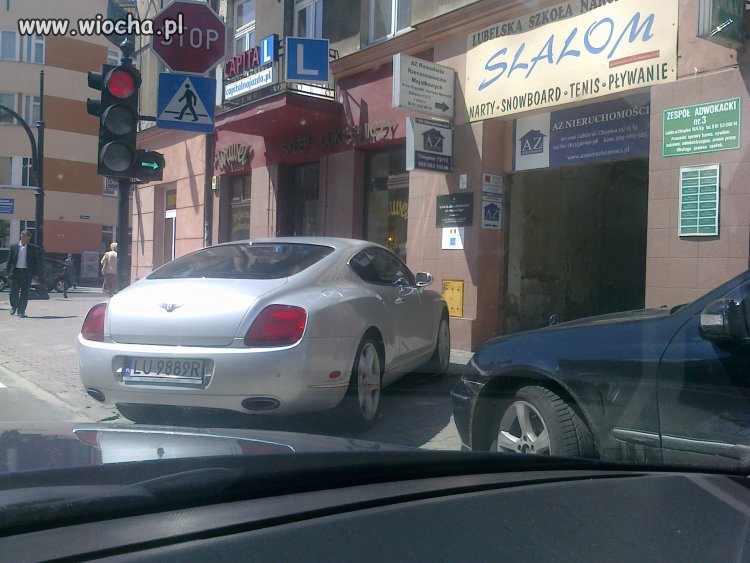 Kto bogatemu zabroni?