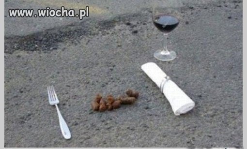 Przygotował romantyczną kolację