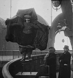 I poleciał 