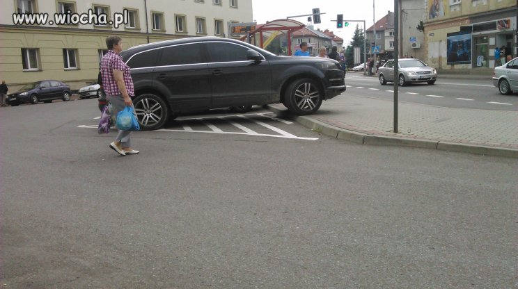 Z serii "Parkuje gdzie się da"