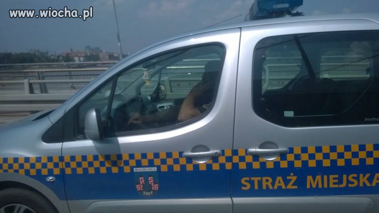 Komendant dzwonił