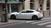 Porsche na pasach. Kto bogatemu zabroni?