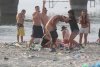 Polacy na festiwalu,Atrakcjami były publiczny seks