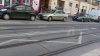 I tak sobie stoi i blokuje