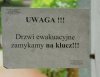 Pewnie przeciąg się im robi.