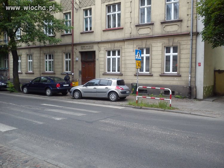 Parkowanie na pasach