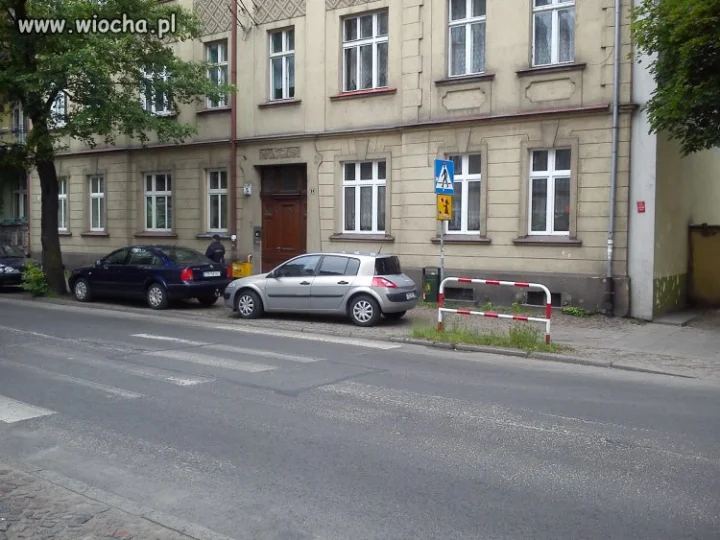 Parkowanie na pasach