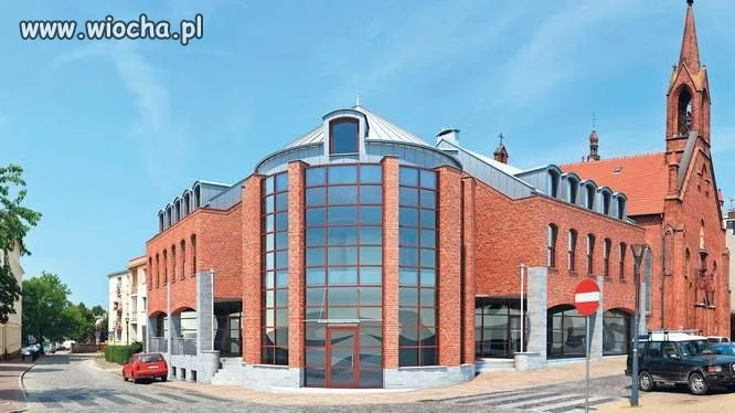 Koszalin. Usuń drzewa, postaw następnego klocka