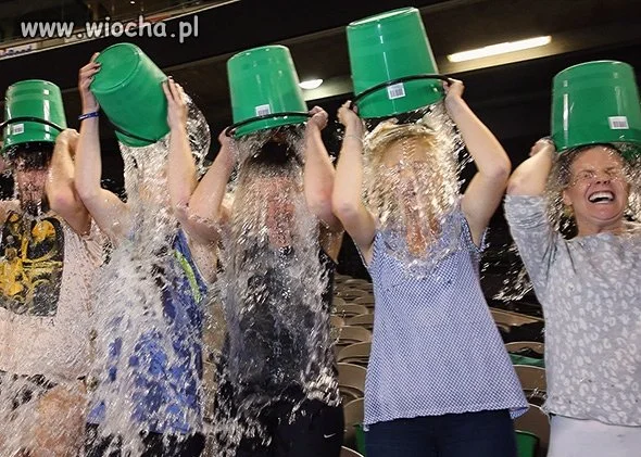 Ice bucket challenge