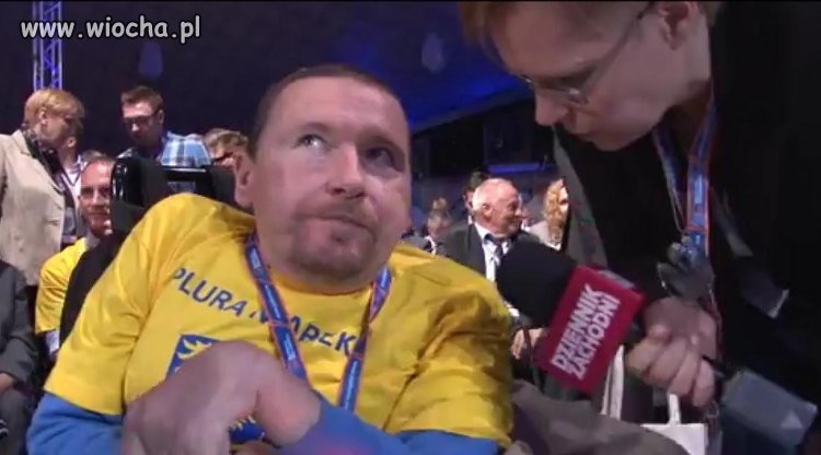 Poseł PO Marek Plura w towarzystwie szefa RAŚ...