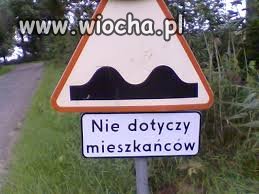 Dziwne oznakowanie drogowe