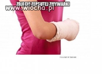 Zdjęcie zepsutej zmywarki