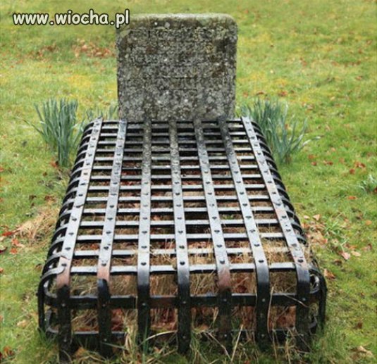 Grób teściowej