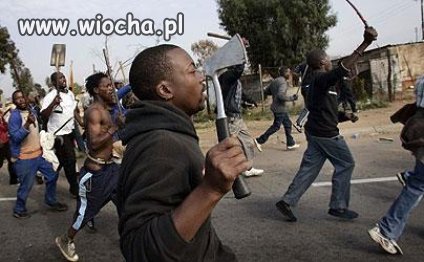 Imigranci z Senegalu i Mali, Paryż przedmieścia!