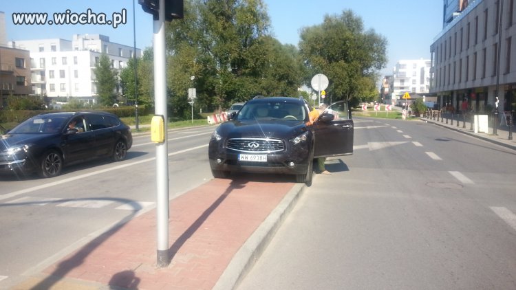 Leming parkuje