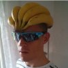 Gustowny kask.