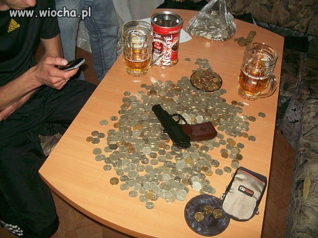 Jeszcze dwadzieścia puszek kościelnych