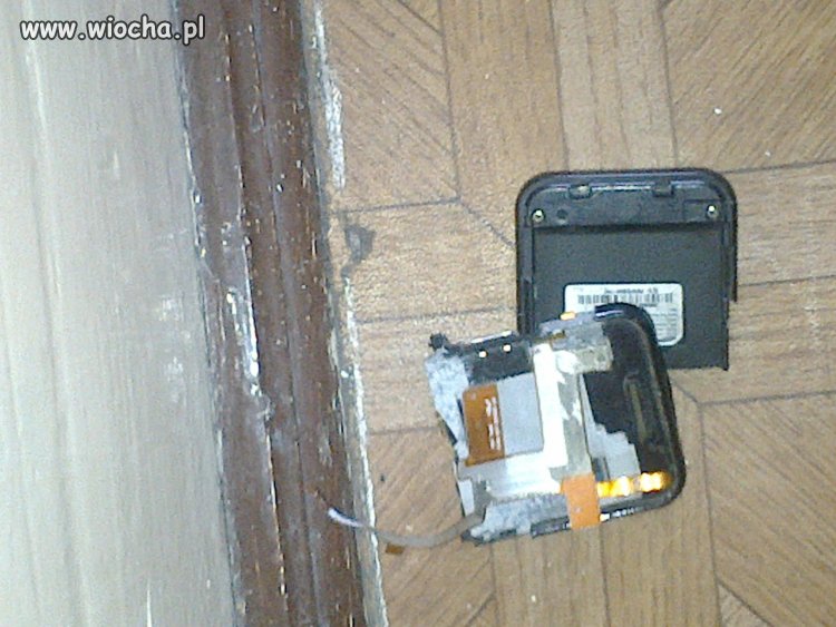 Oto jak moi koledzy szanują telefon