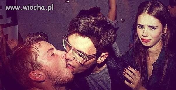 Dziewczyno...był czas przywyknąć do tych obrazków.