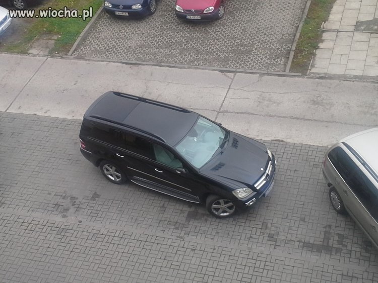 Mistrz parkowania. Włocławek, osiedle południe