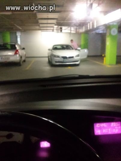 Kolejny kierowca BMW