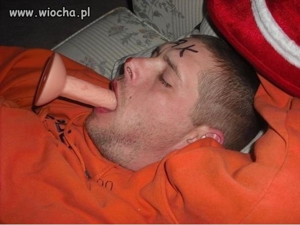 Nie zasypiaj nigdy na imprezie 