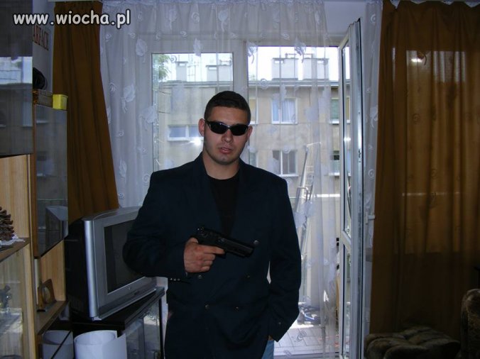 Gangster