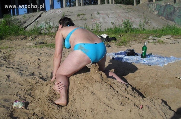 Igraszki na plaży.