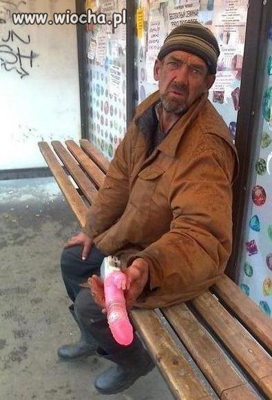 Szefowo za winko oddam.
