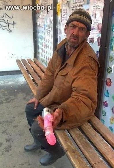 Szefowo za winko oddam.