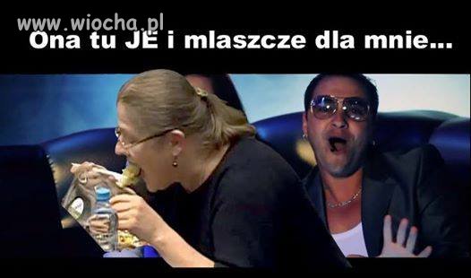Ona tu je