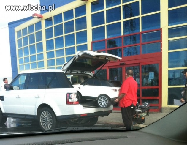Narodziny małego autka 