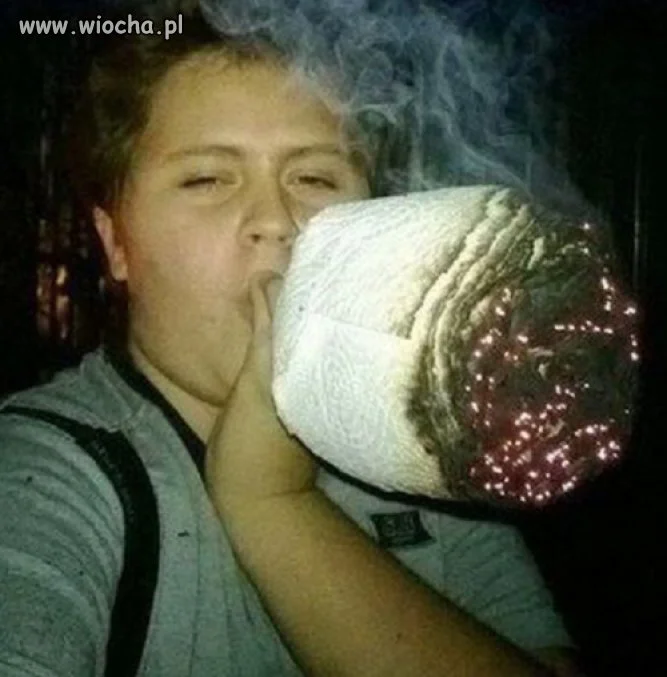 Palę bo  