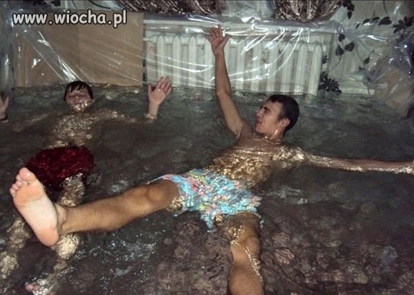 Basen w pokoju ??