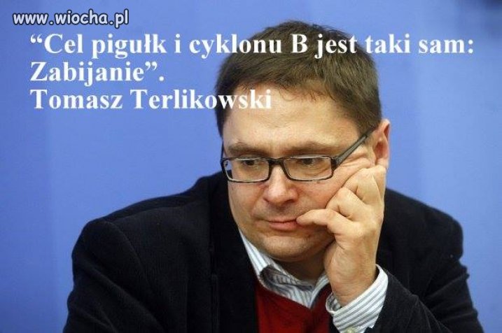  Szydzenie z 6 milionów ofiar Holokaustu.