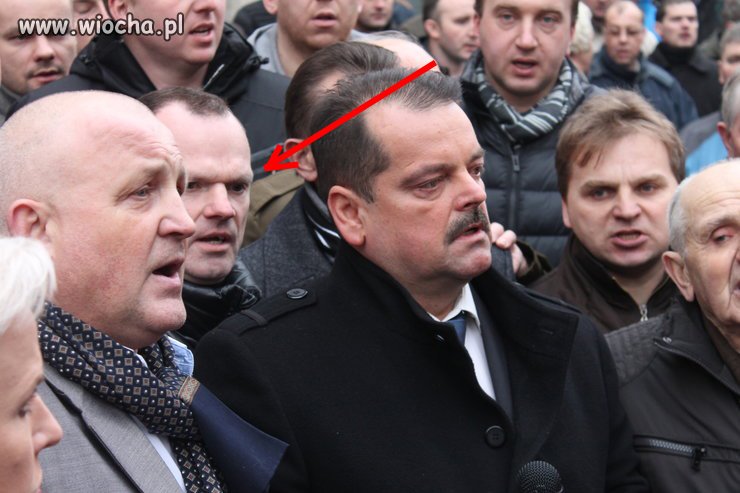 Etatowy obrońca wszystkiego