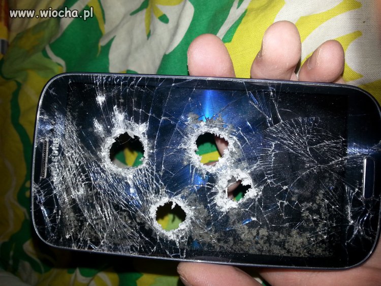 Znaleziono Telefon  Warszawa/Złote tarasy 