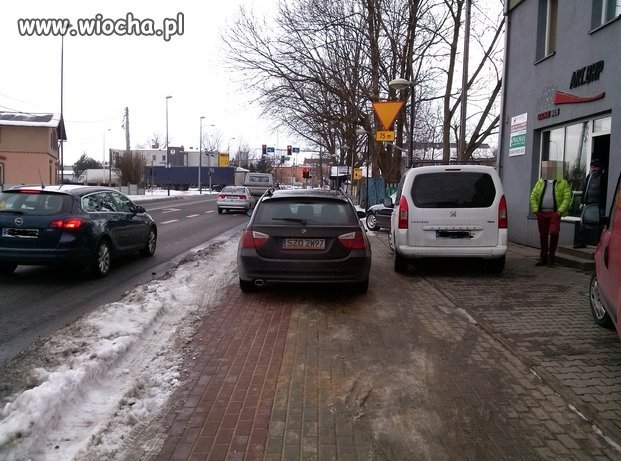 I znow B. ardzo M. ały W. acek...