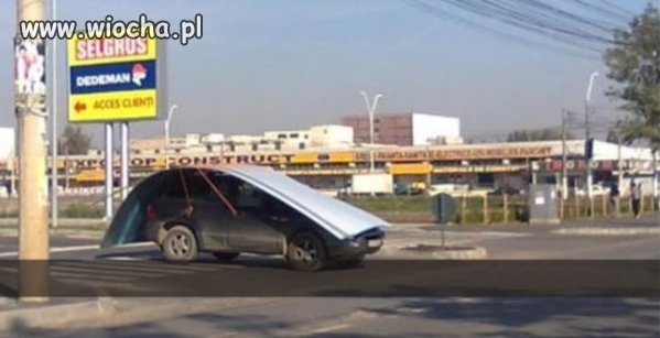 Idiota.