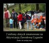 Zabrać socjal, problem z głowy.