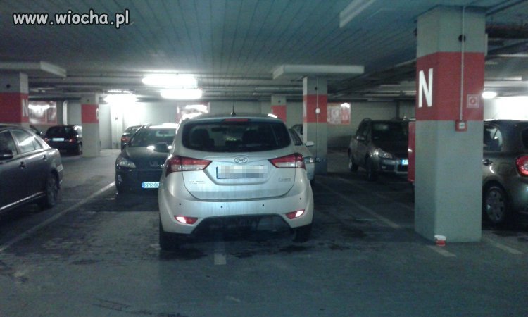 Pozdrawiam Pana parkującego w Galerii w Przemyślu 